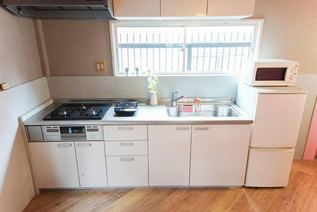 Appartement Sanacion Namba 難波千日前の5Ldk120平米 駅徒歩2分 広々バルコニーでバーベキューも可能 à Ōsaka Extérieur photo