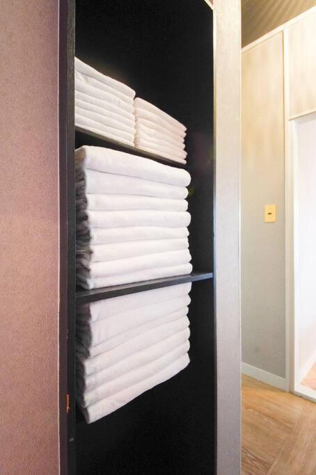 Appartement Sanacion Namba 難波千日前の5Ldk120平米 駅徒歩2分 広々バルコニーでバーベキューも可能 à Ōsaka Extérieur photo